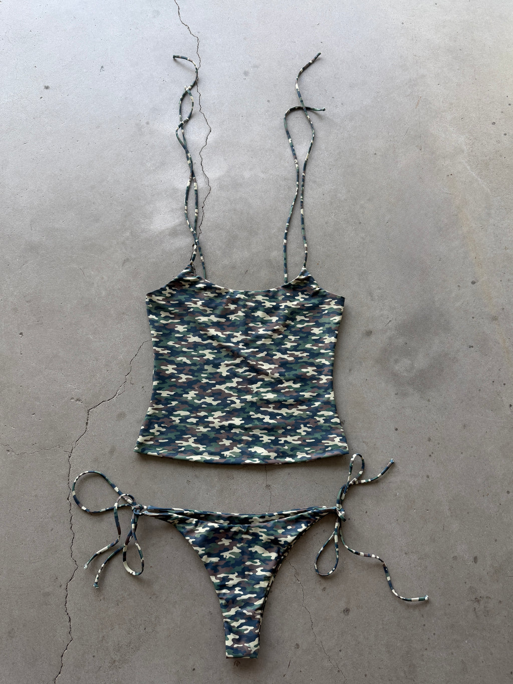 camilla camo set